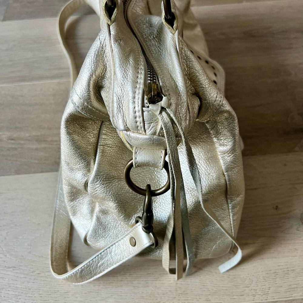 Moni Moni Gold Leather Shoulder Bag - Picture 5 of 10